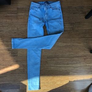 Levi skinny jeans